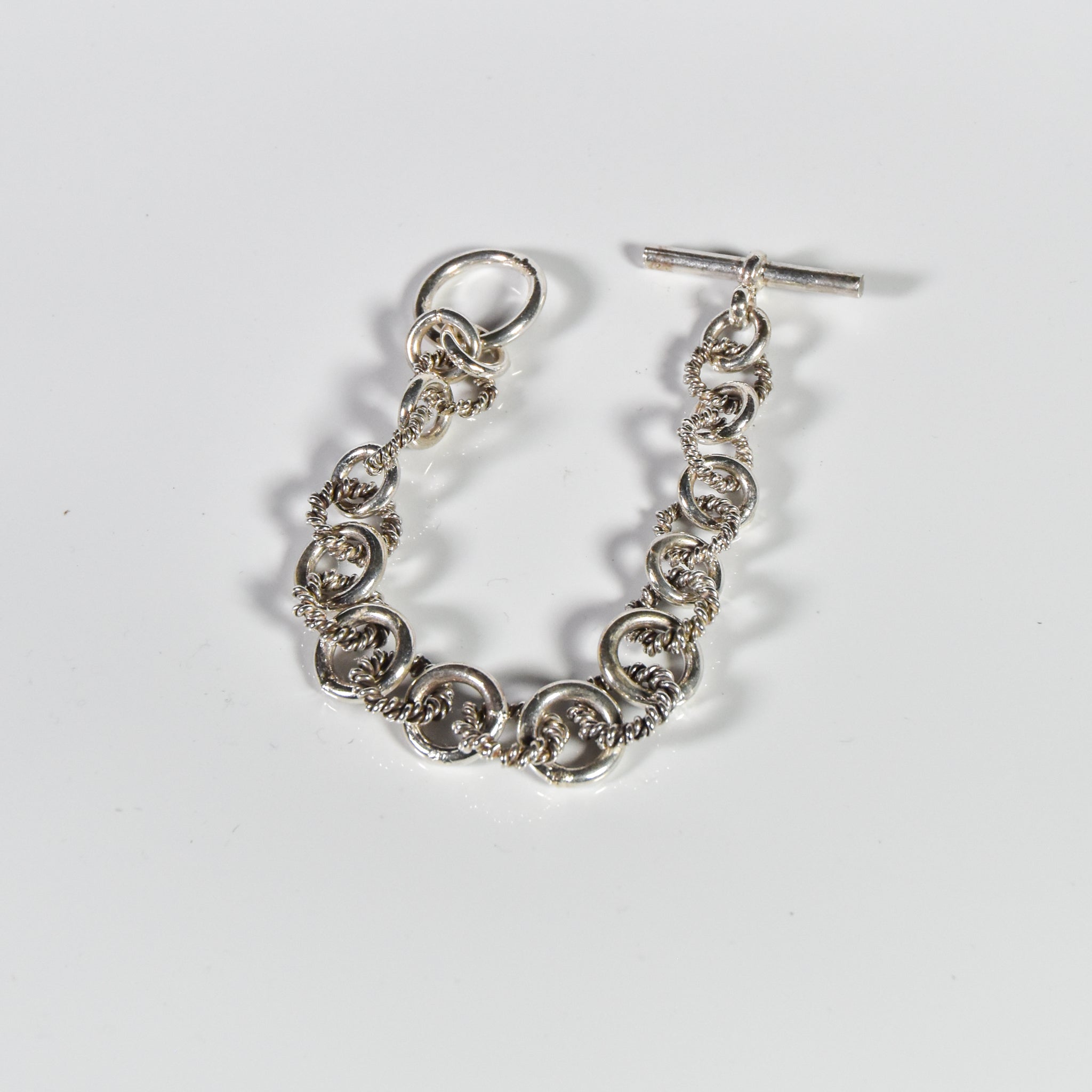 twist bracelet