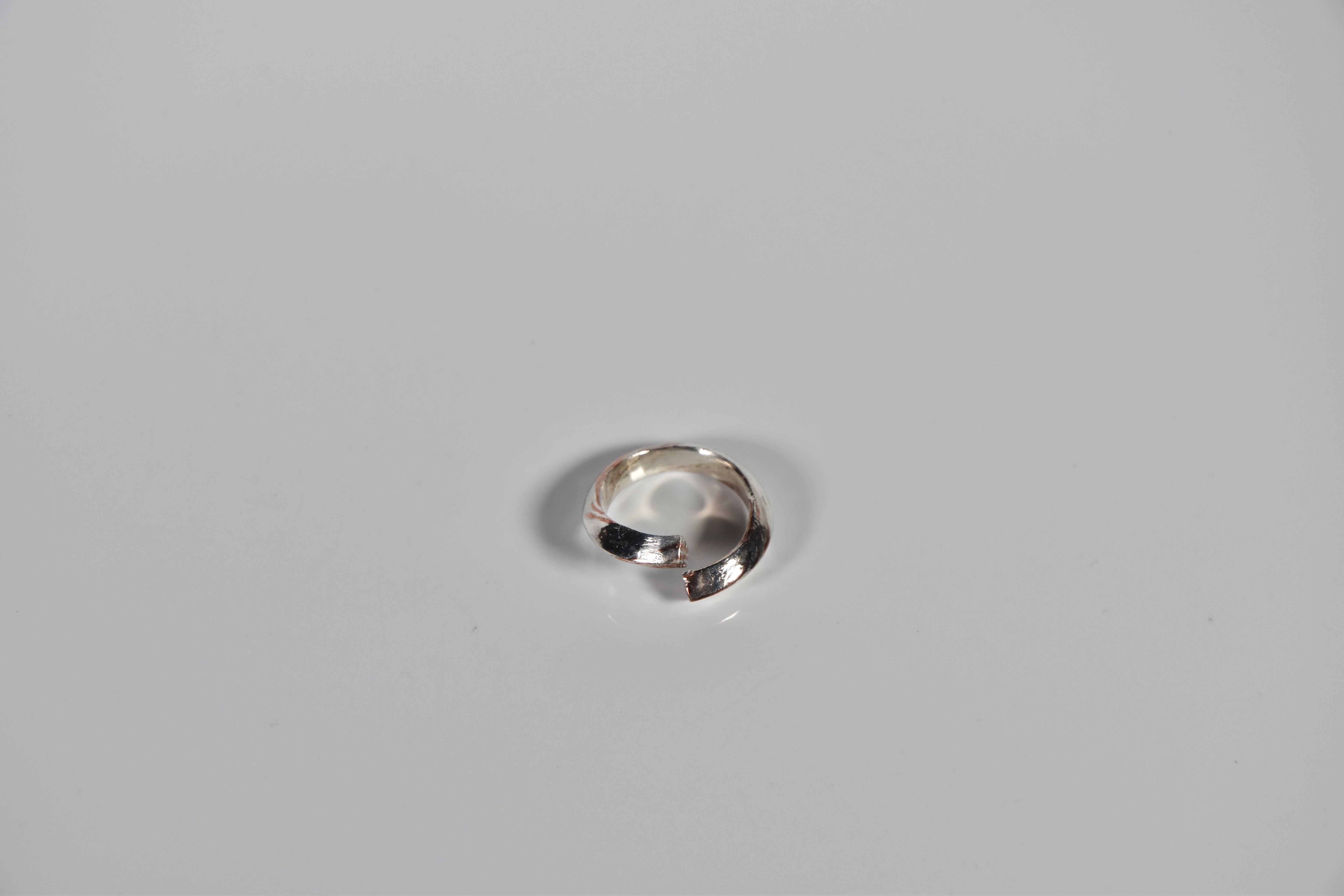 Pattern welding triangle ring